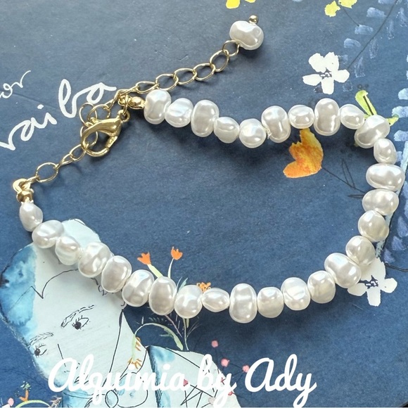 Alquimia Gold and White Bracelet - Picture 1 of 1